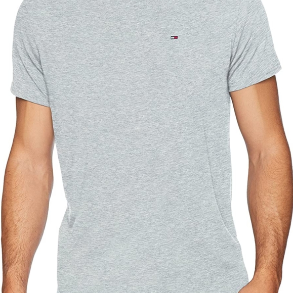 Tommy Hilfiger T shirts - Picture 1 of 8